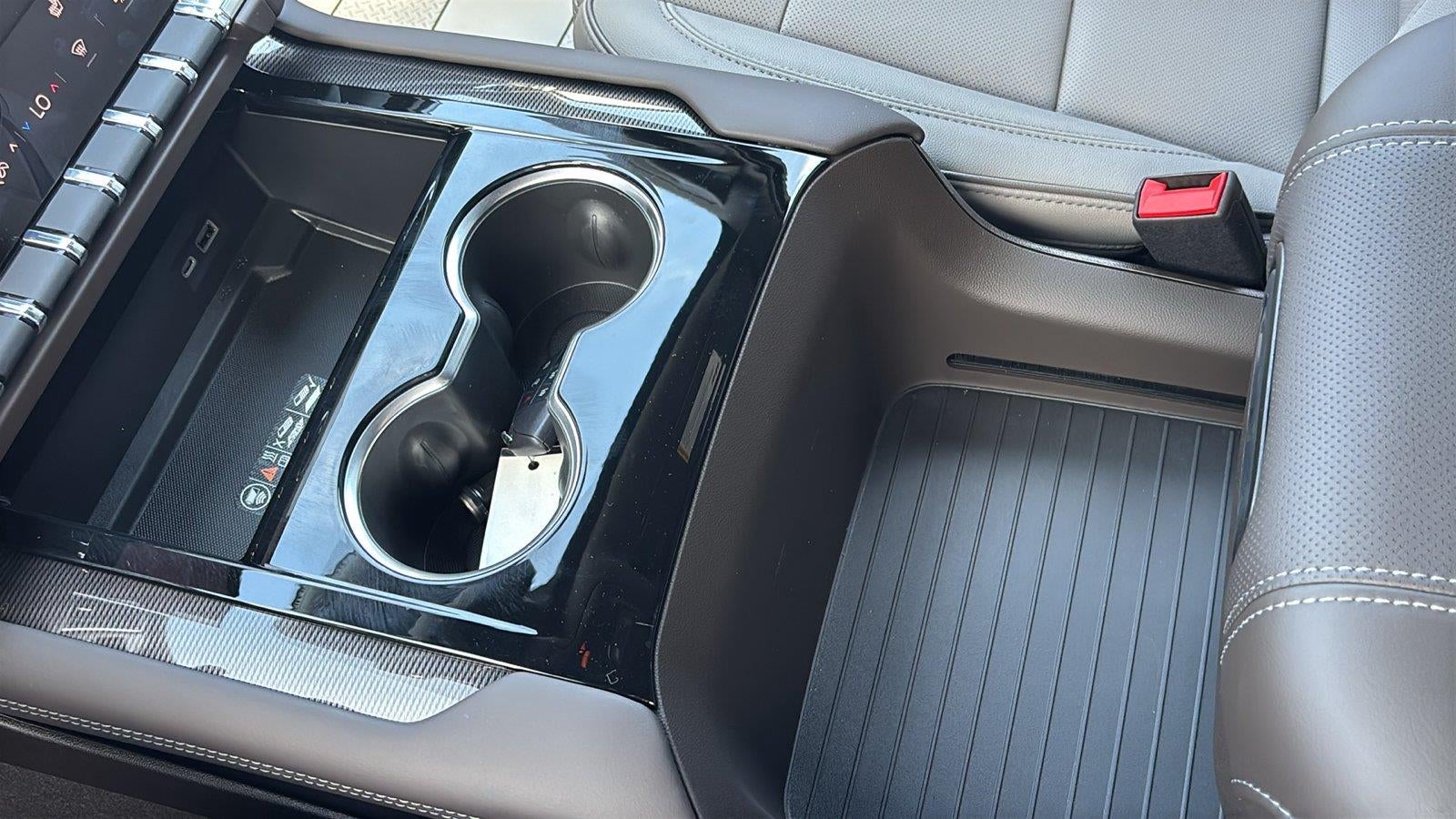 2026 GMC Yukon XL Elevation - Photo 39