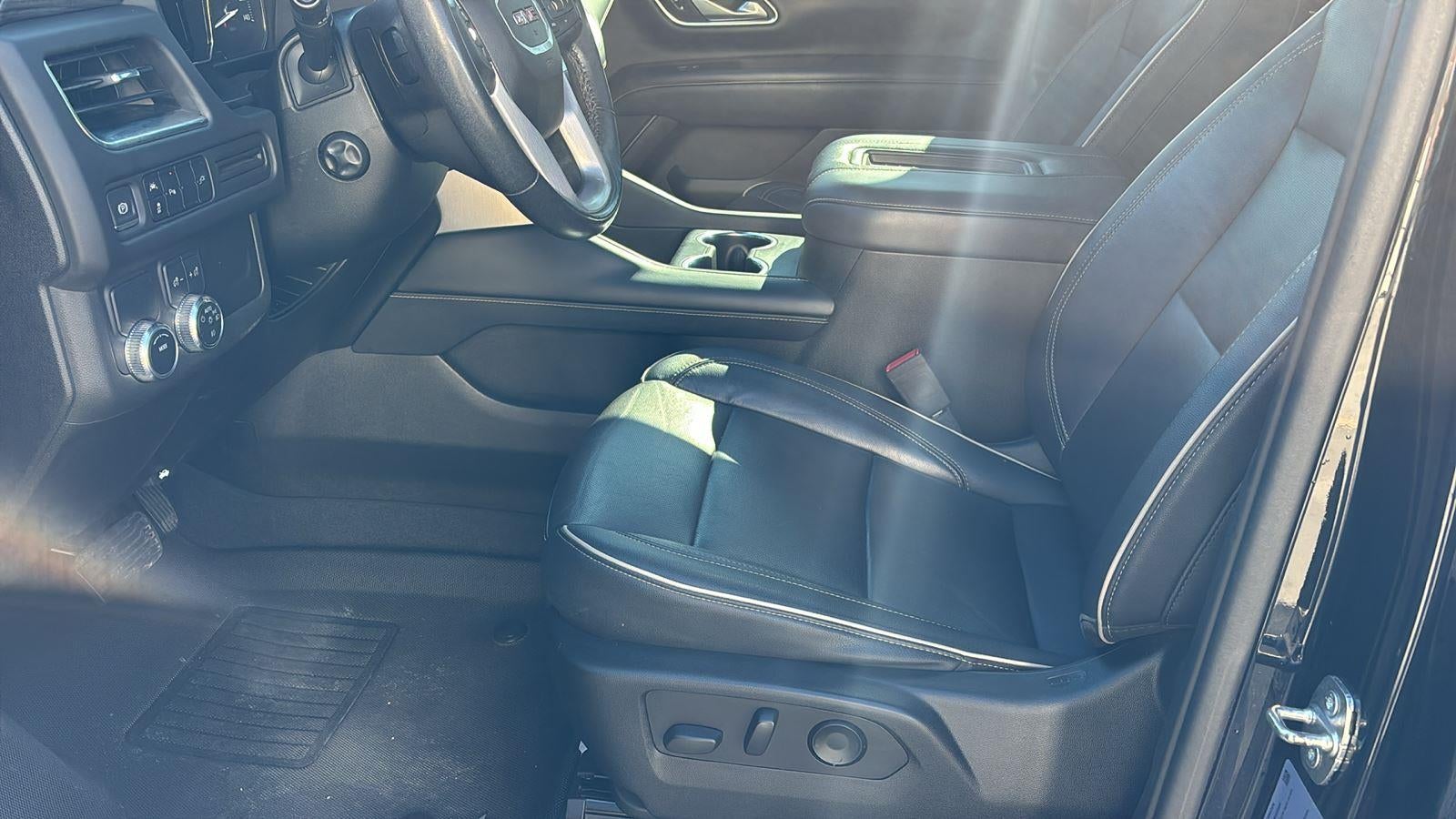 2021 GMC Yukon XL SLT