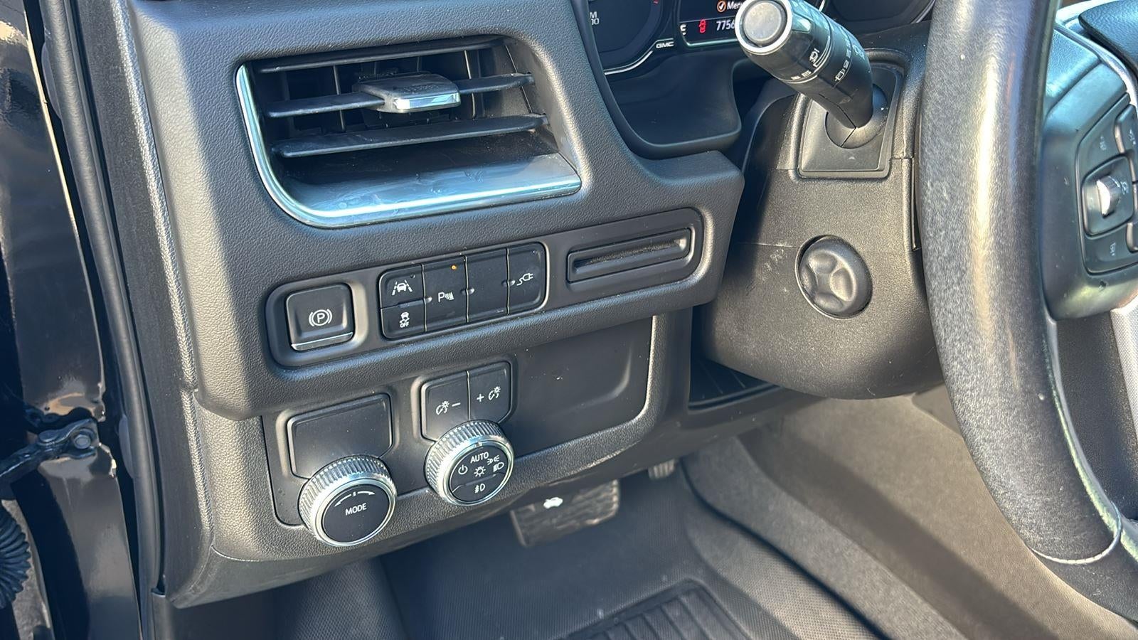 2021 GMC Yukon XL SLT