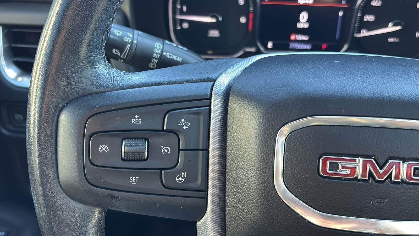 2021 GMC Yukon XL SLT