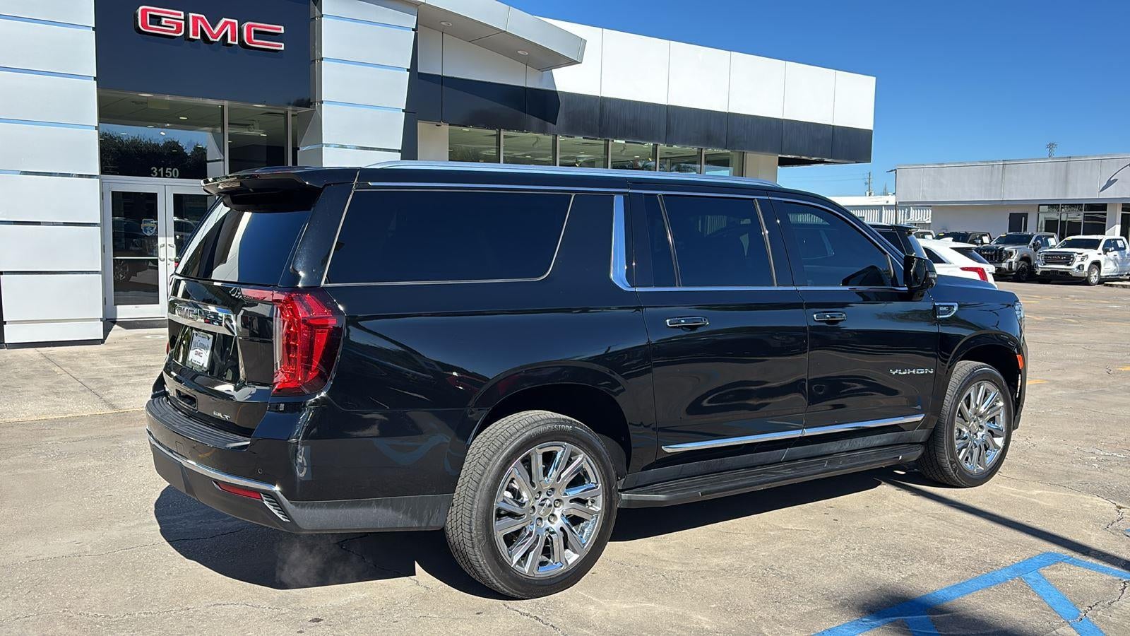 2021 GMC Yukon XL SLT