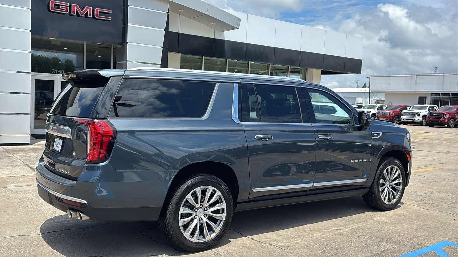 2021 GMC Yukon XL Denali