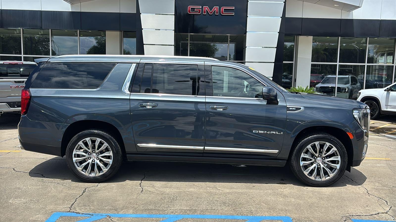 2021 GMC Yukon XL Denali