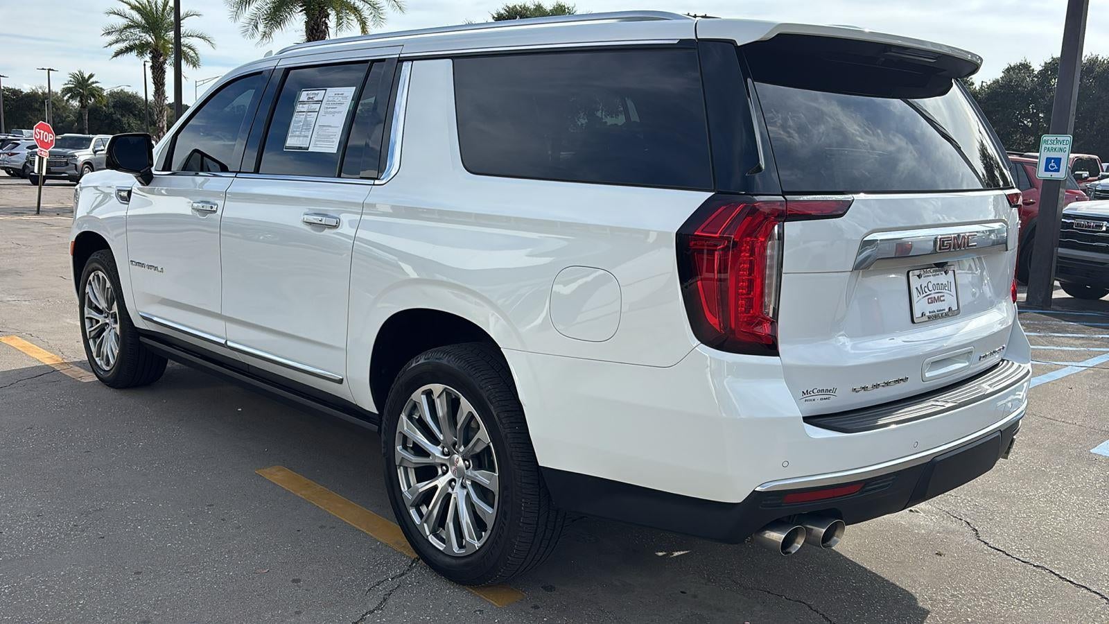 2023 GMC Yukon XL Denali