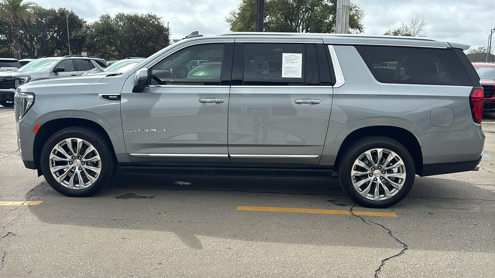 2024 GMC Yukon XL Denali