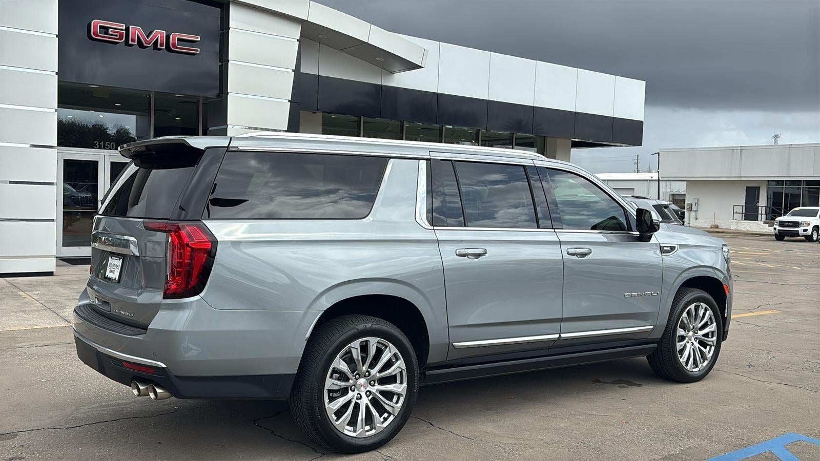 2024 GMC Yukon XL Denali