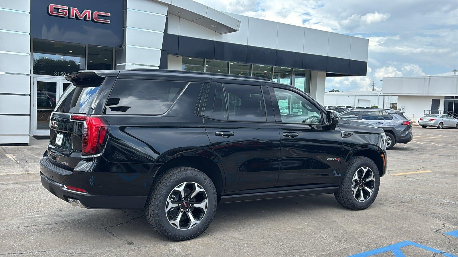 2026 GMC Yukon AT4