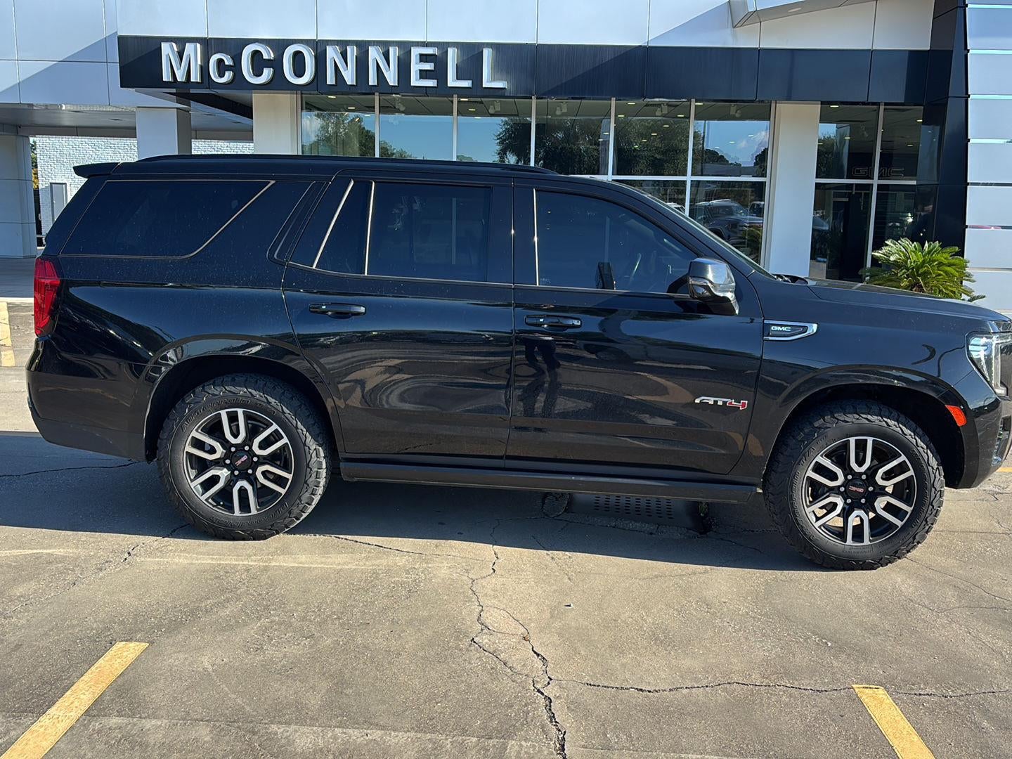 2021 GMC Yukon AT4