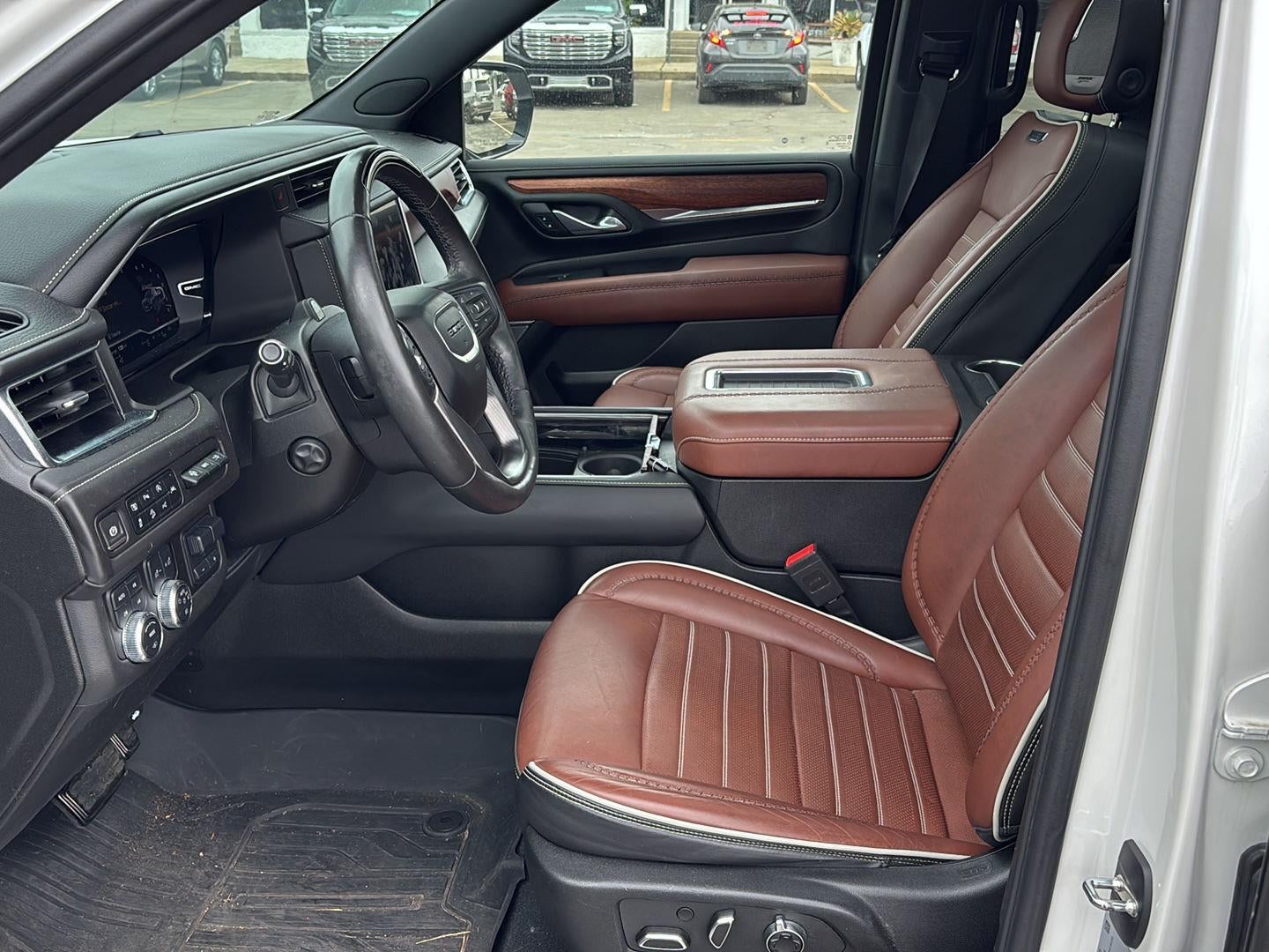 2023 GMC Yukon Denali Ultimate