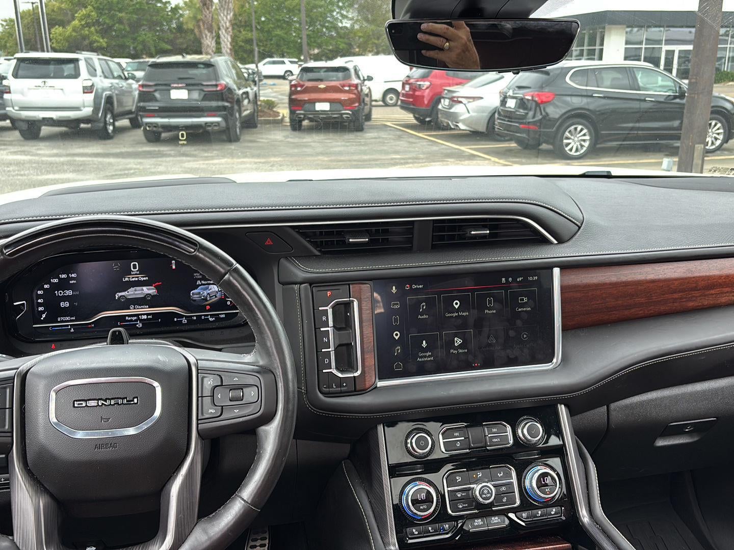 2023 GMC Yukon Denali Ultimate