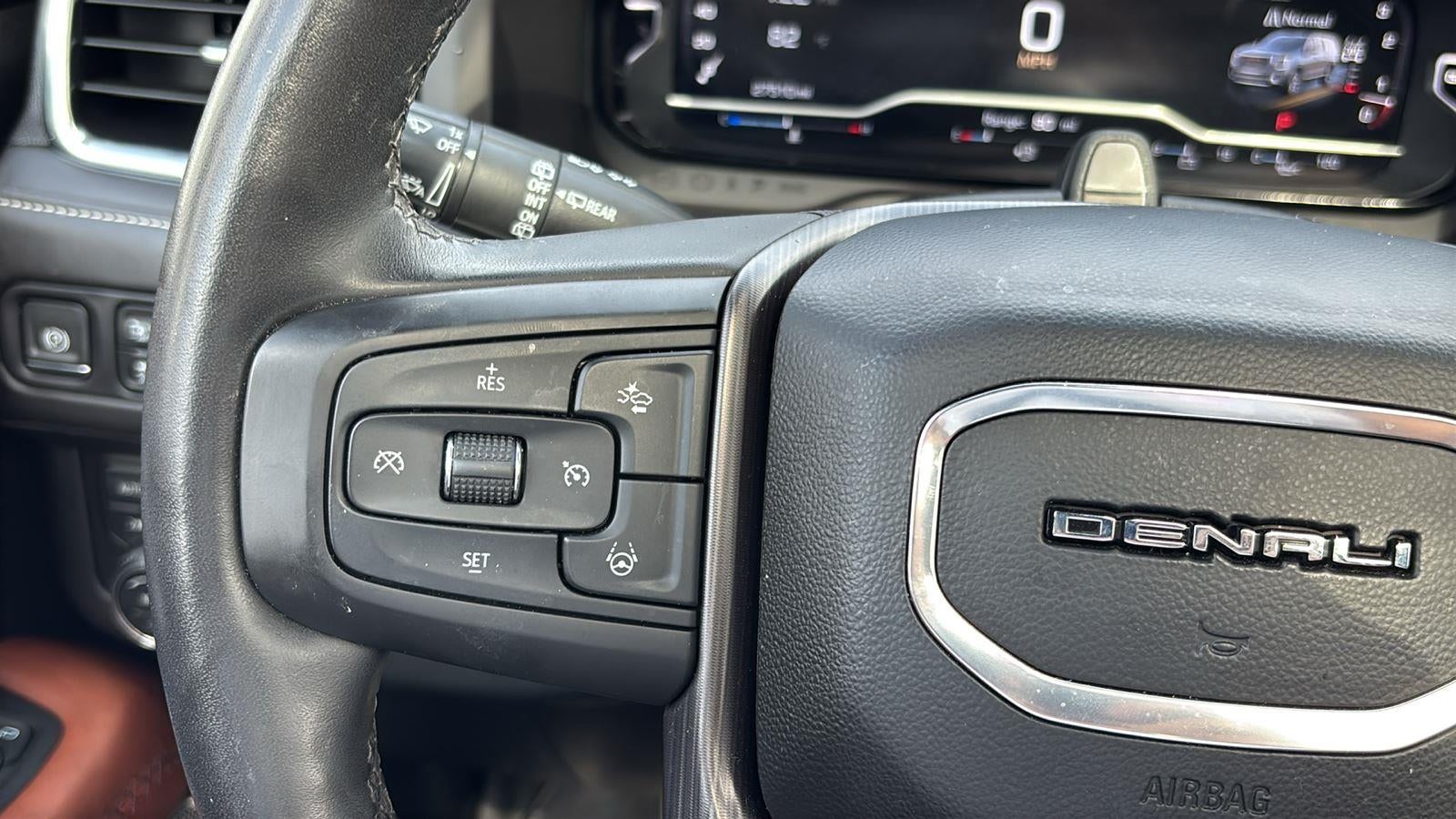 2023 GMC Yukon Denali Ultimate