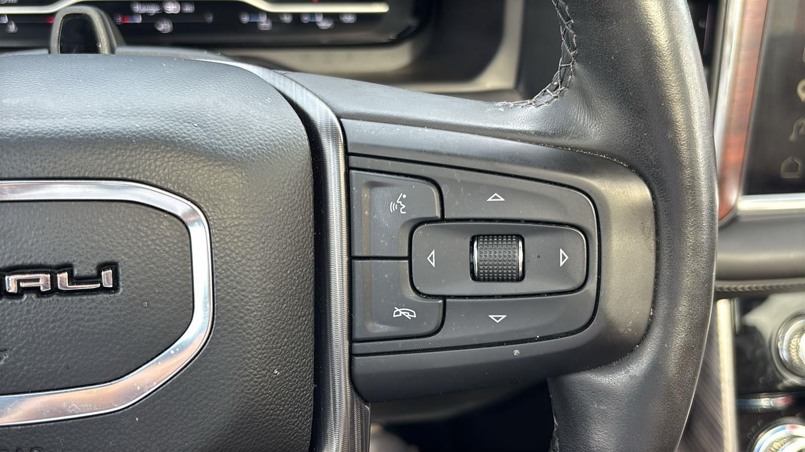 2023 GMC Yukon Denali Ultimate