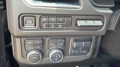 2024 GMC Yukon XL AT4