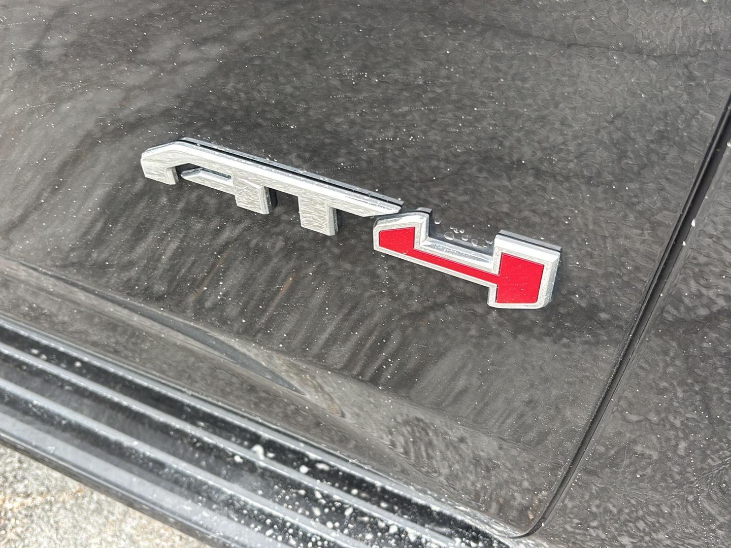 2024 GMC Yukon XL AT4