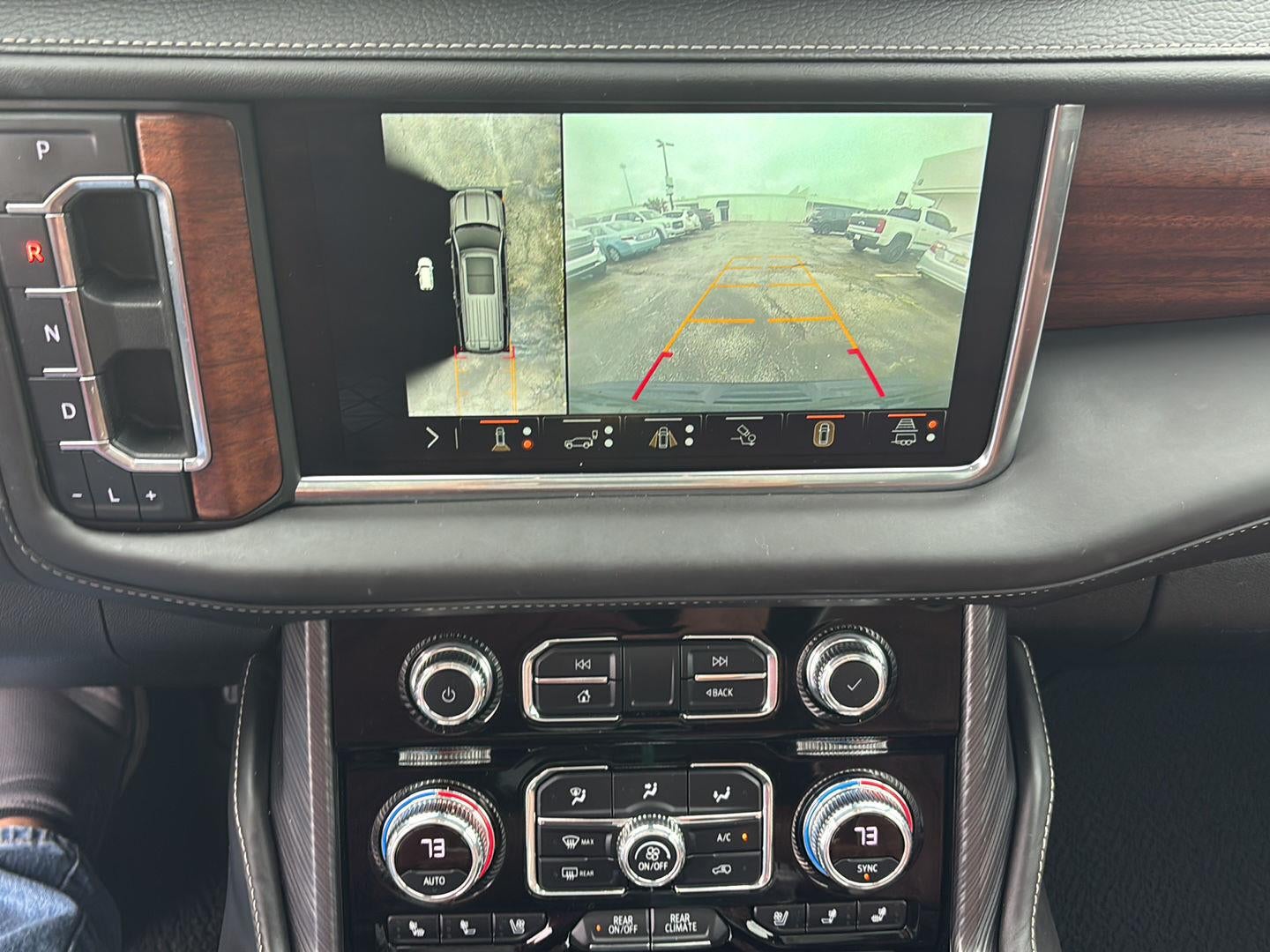 2023 GMC Yukon XL Denali Ultimate