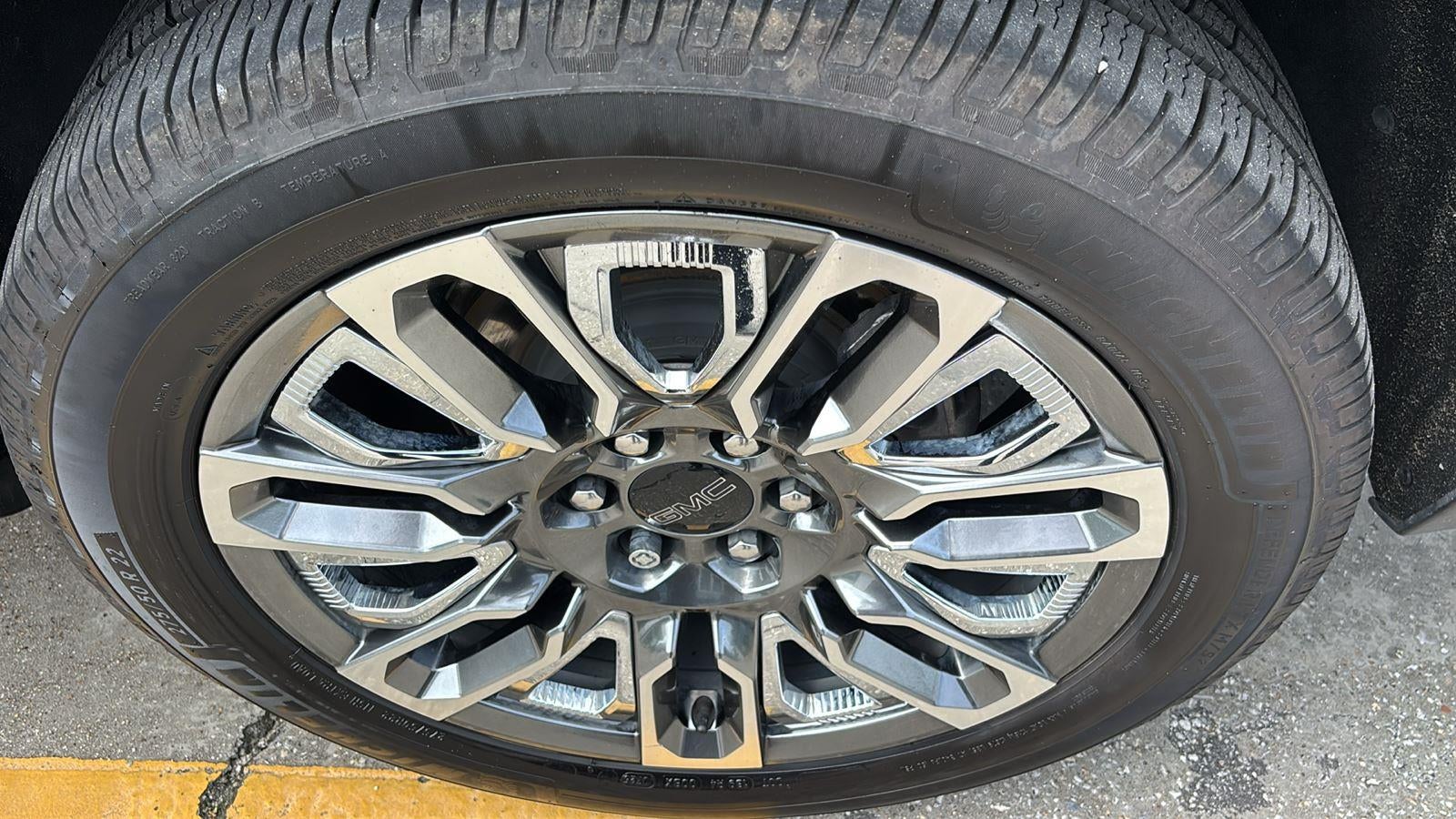 2023 GMC Yukon XL Denali Ultimate