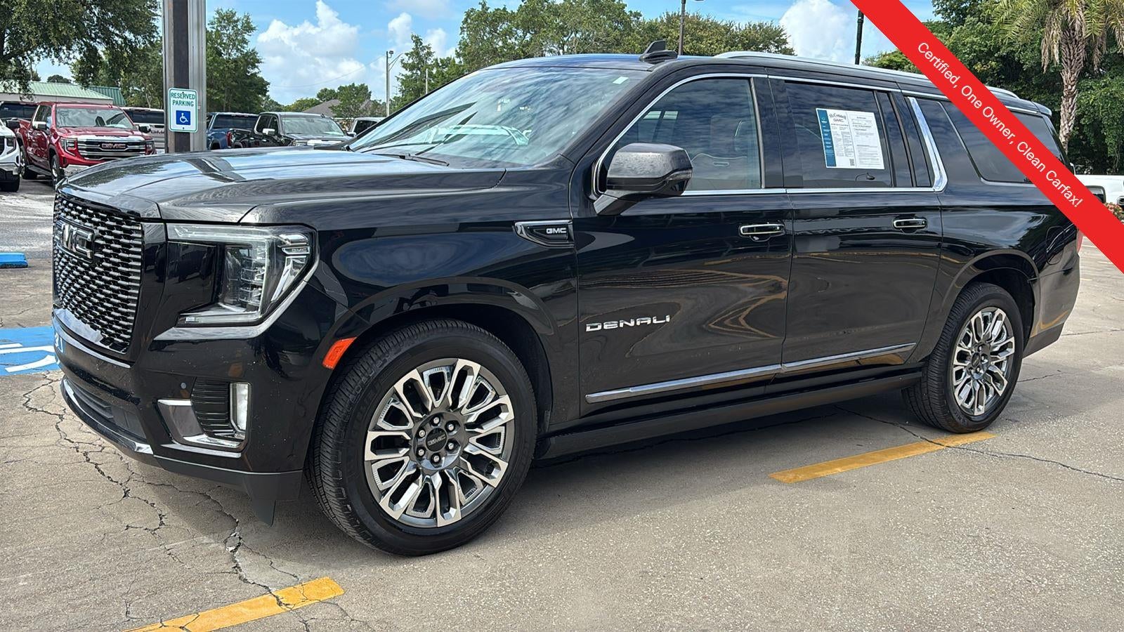 2023 GMC Yukon XL Denali Ultimate