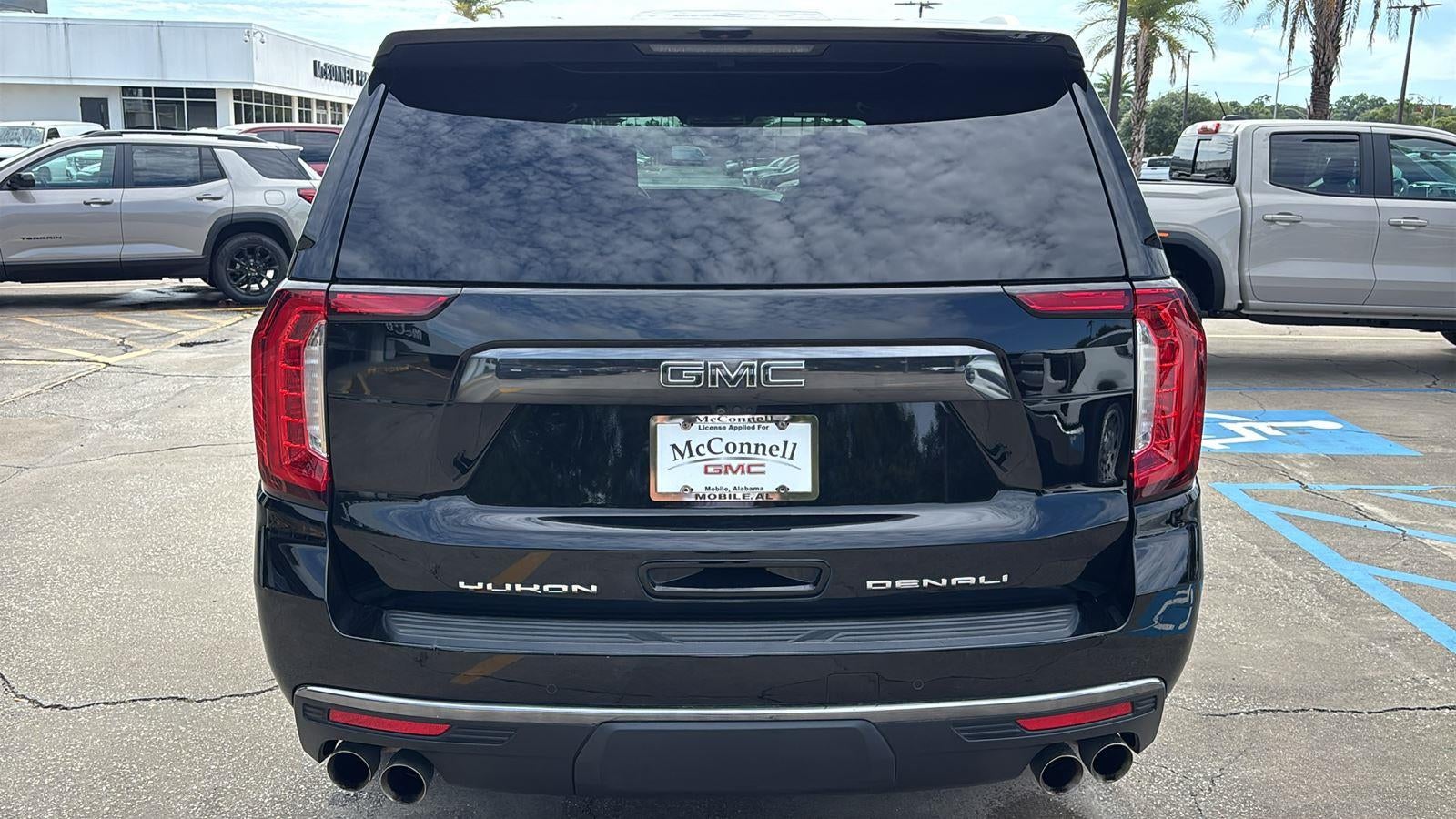 2023 GMC Yukon XL Denali Ultimate
