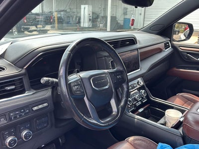 2023 GMC Yukon XL Denali Ultimate