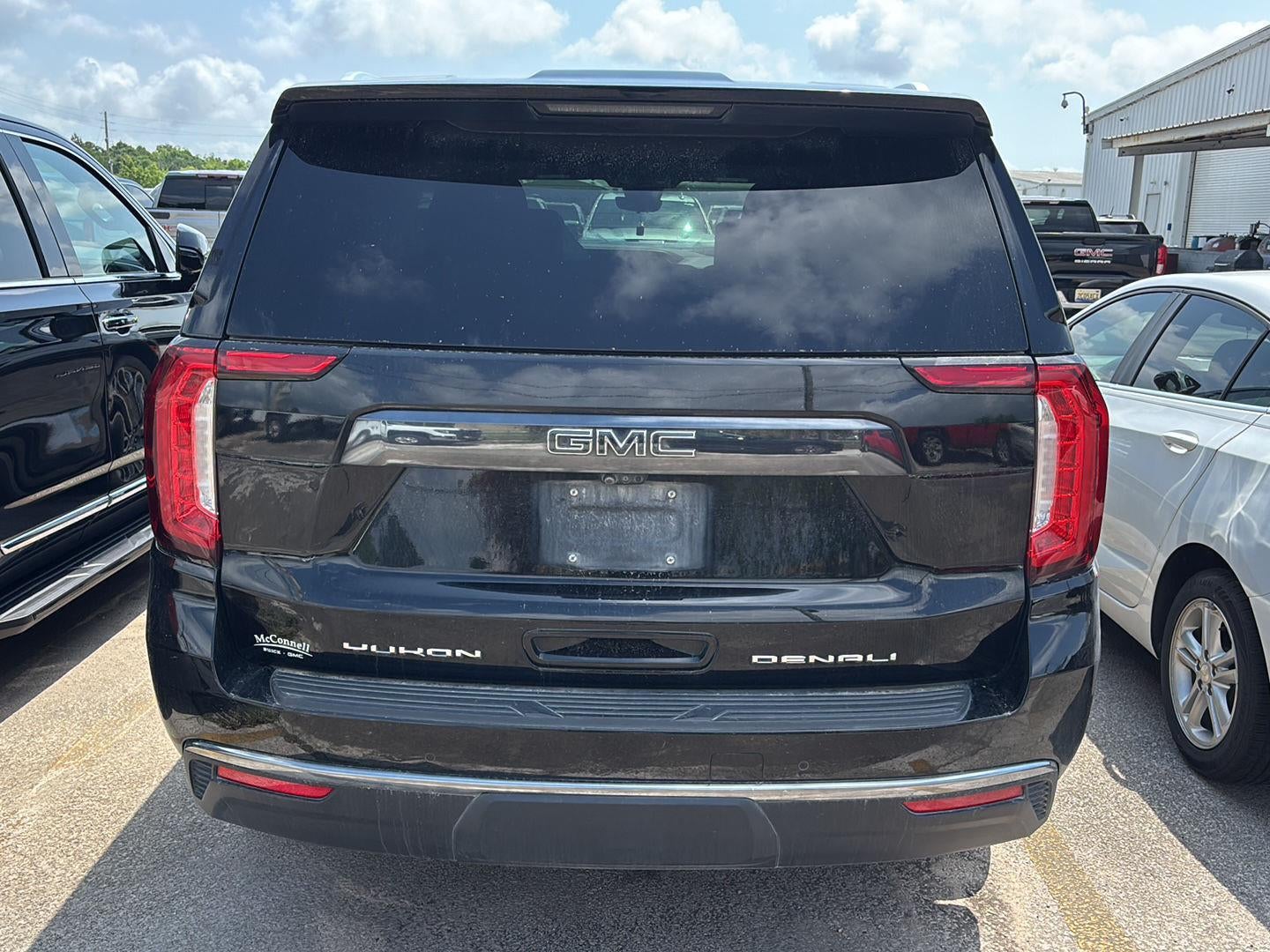 2023 GMC Yukon XL Denali Ultimate