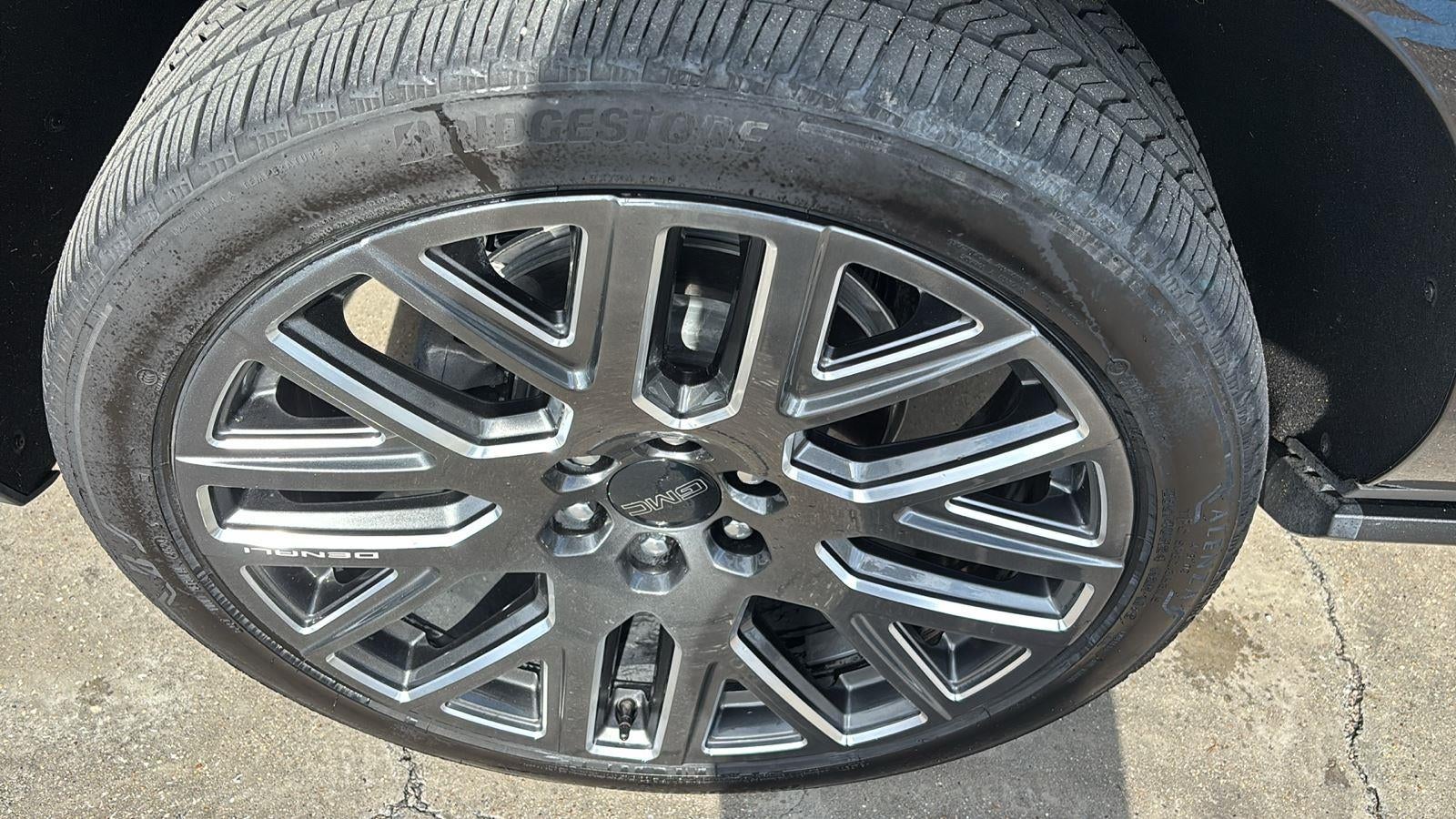 2025 GMC Yukon XL Denali Ultimate