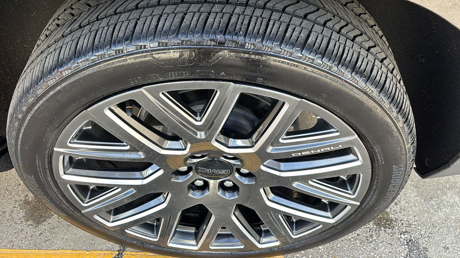 2025 GMC Yukon XL Denali Ultimate