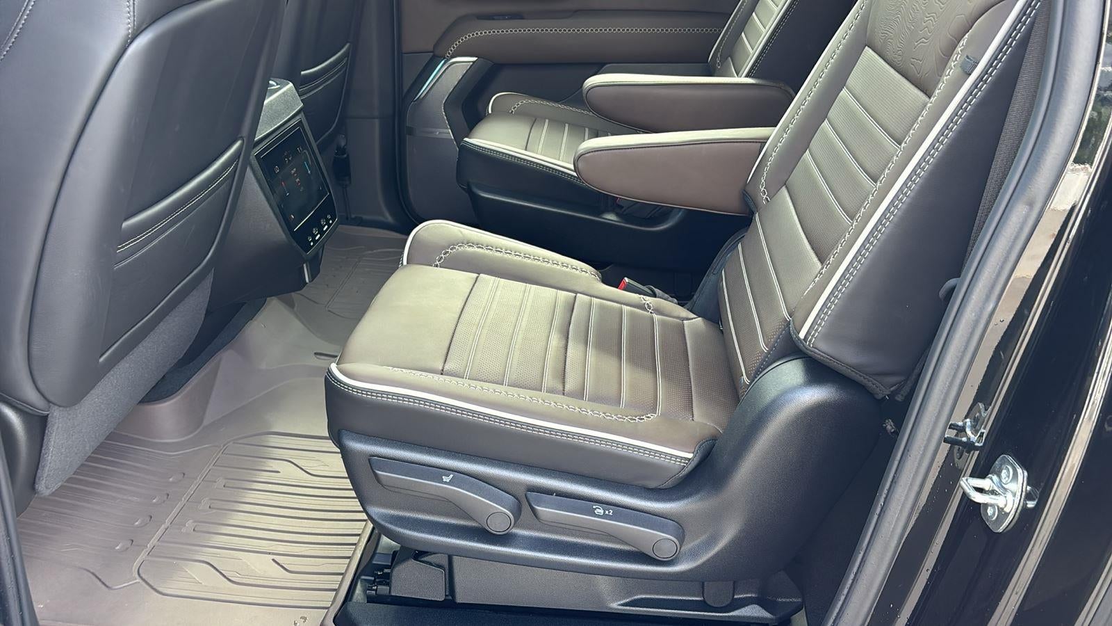 2025 GMC Yukon XL Denali Ultimate