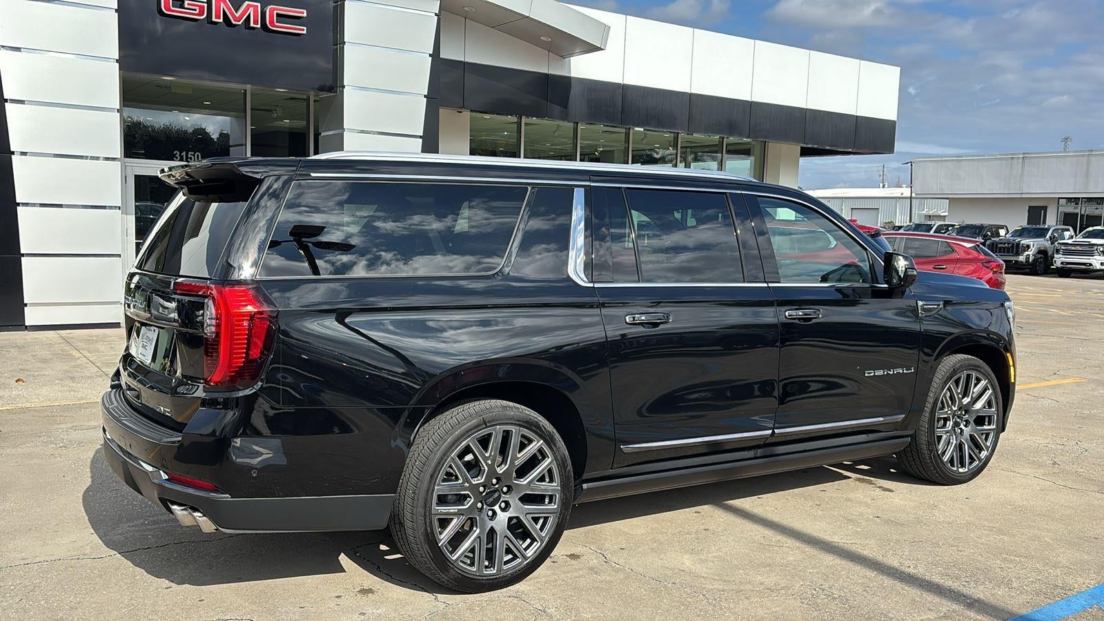 2025 GMC Yukon XL Denali Ultimate