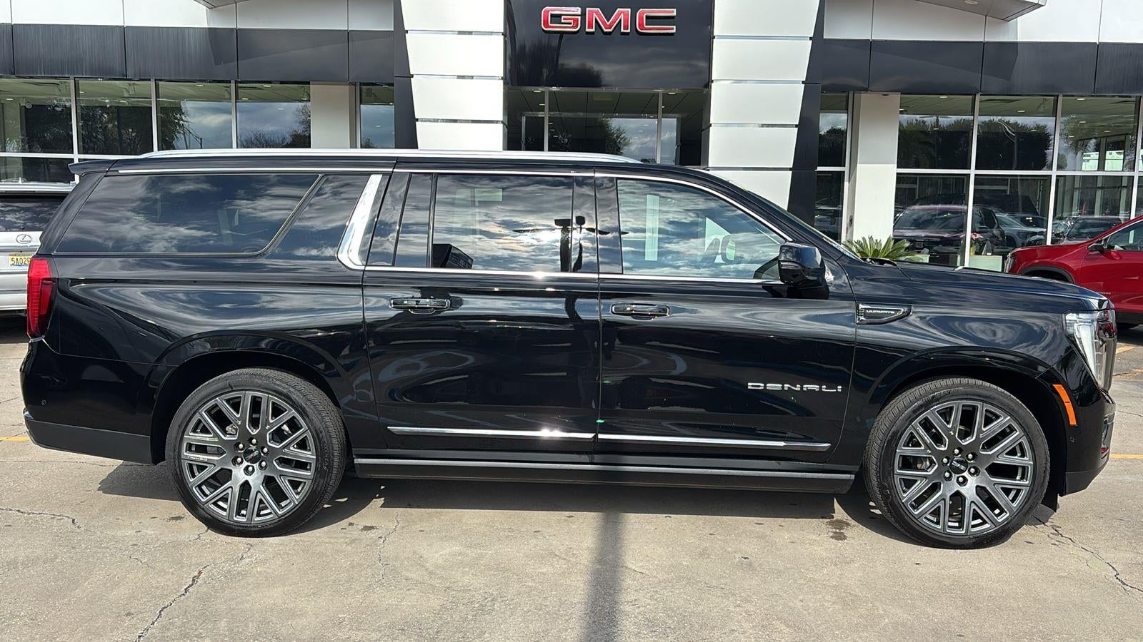 2025 GMC Yukon XL Denali Ultimate