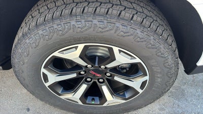 2027 GMC Yukon AT4 Ultimate