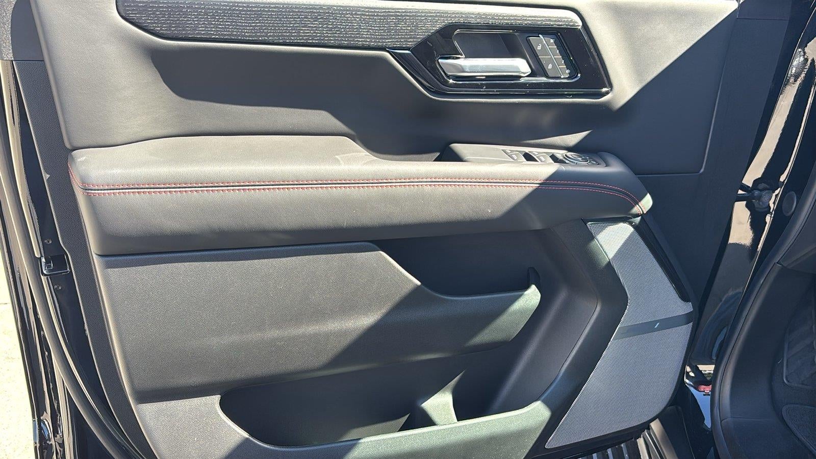 2027 GMC Yukon AT4 Ultimate