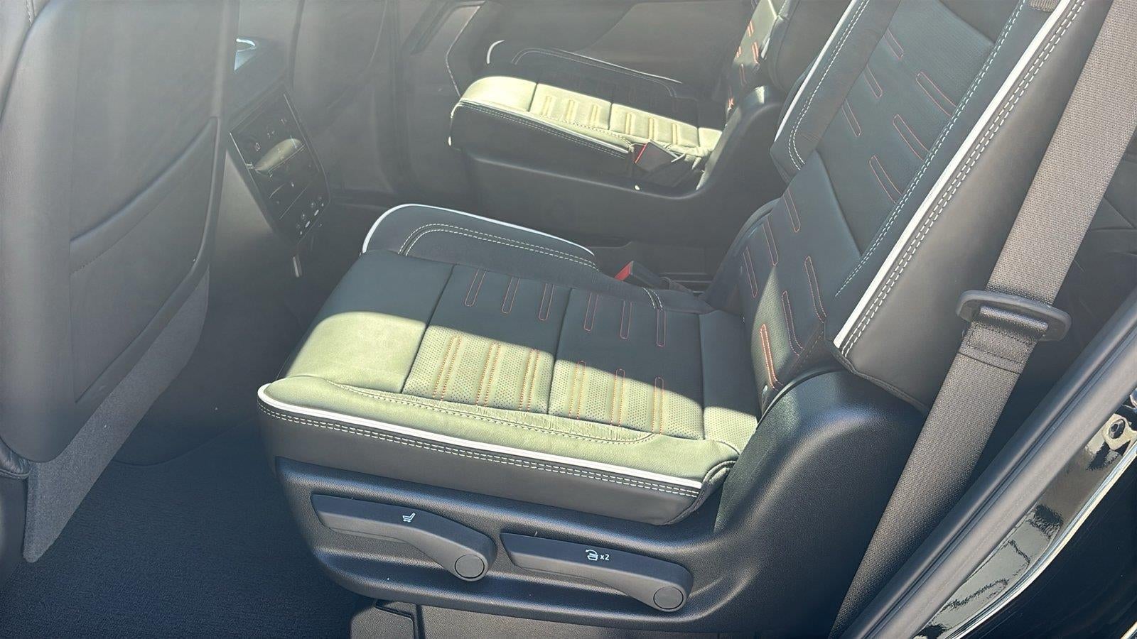2027 GMC Yukon AT4 Ultimate