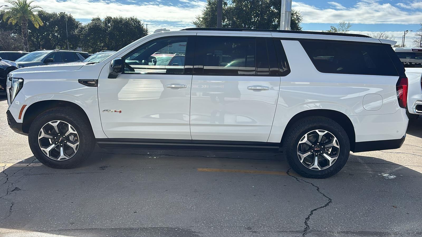 2026 GMC Yukon XL AT4 Ultimate