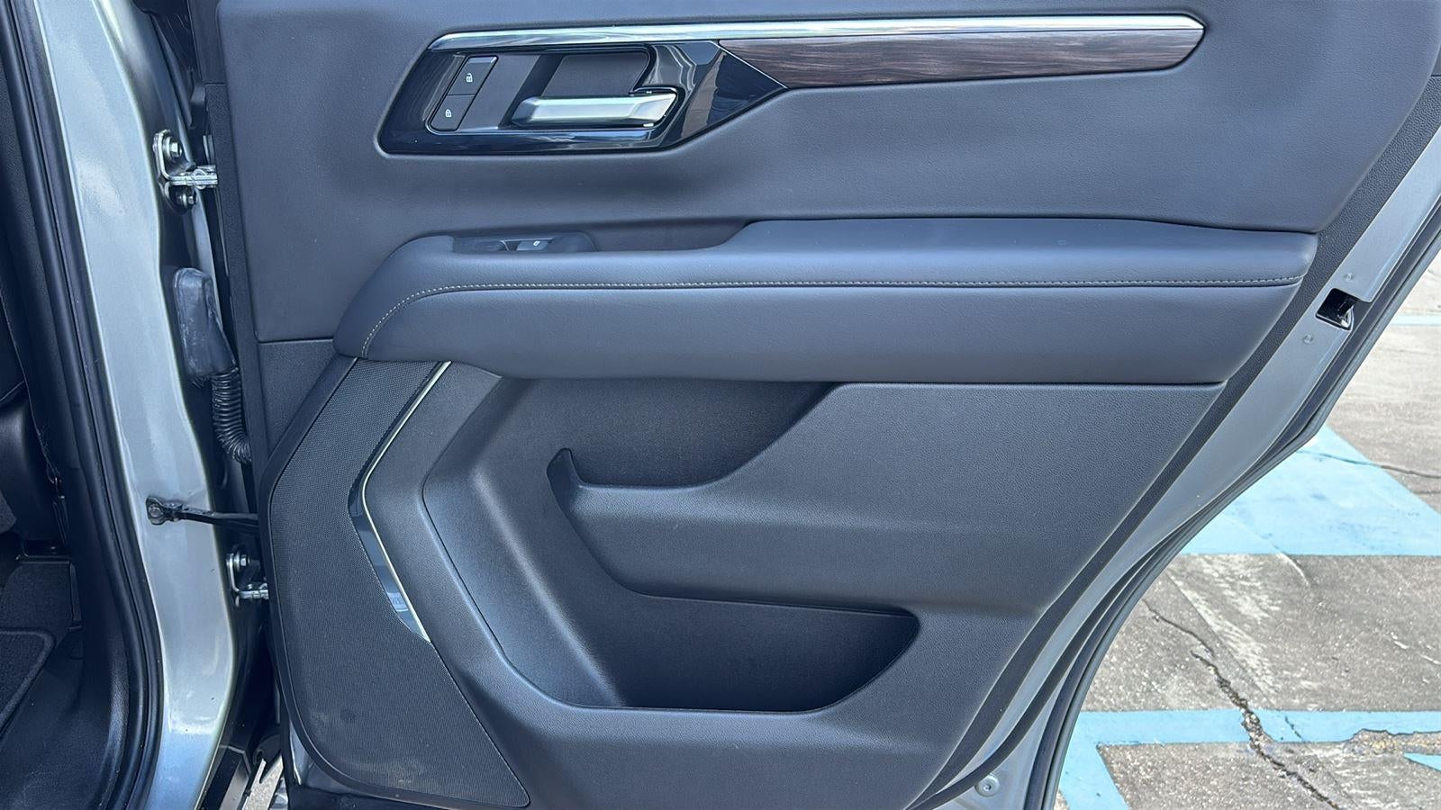 2025 Chevrolet Tahoe Z71 - Photo 23