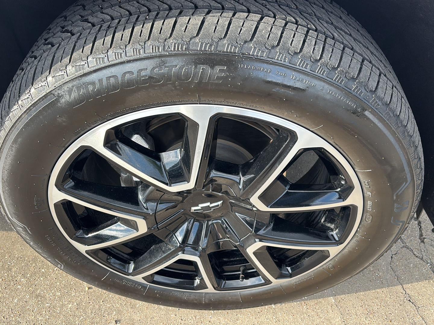 2024 Chevrolet Suburban RST