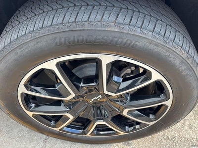 2024 Chevrolet Suburban RST