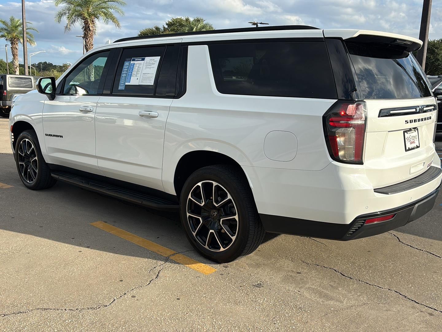 2024 Chevrolet Suburban RST