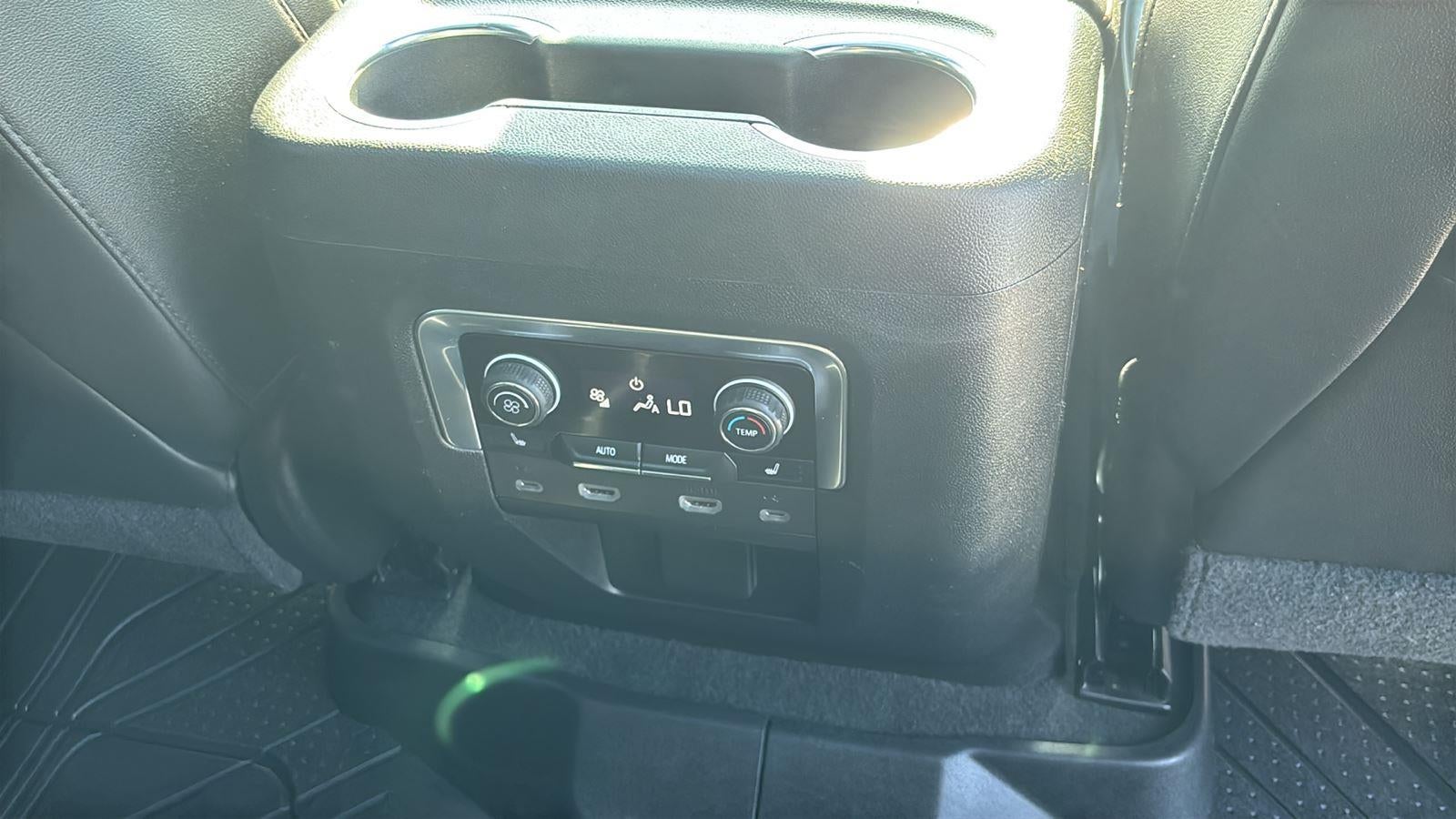 2021 Chevrolet Suburban RST