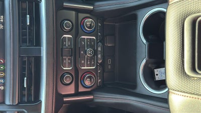 2021 Chevrolet Suburban RST