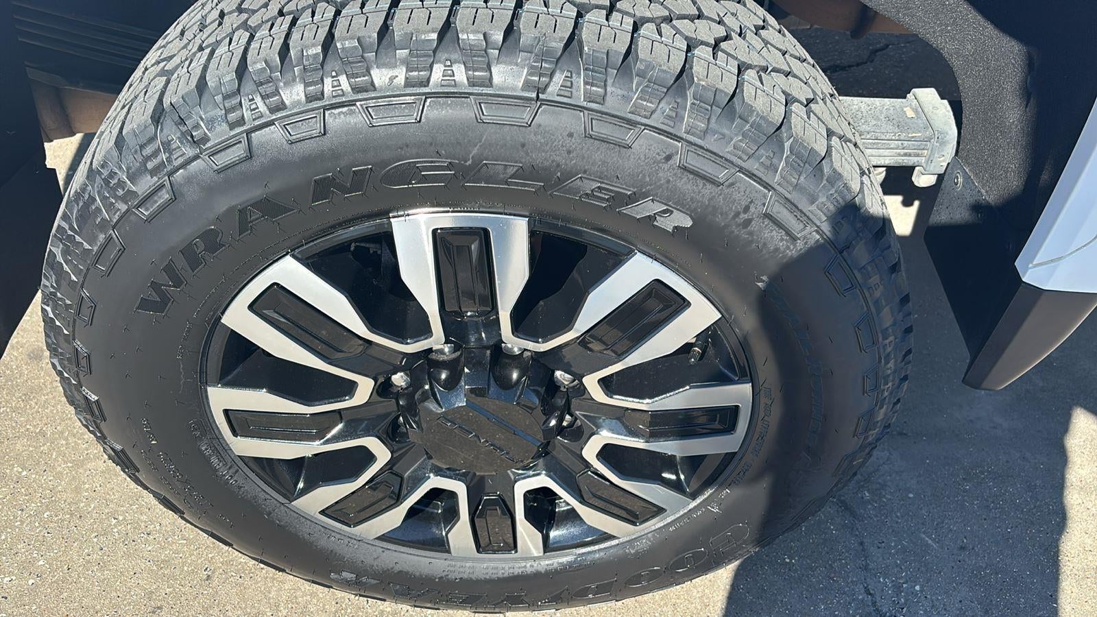 2024 GMC Sierra 2500 HD Denali Ultimate