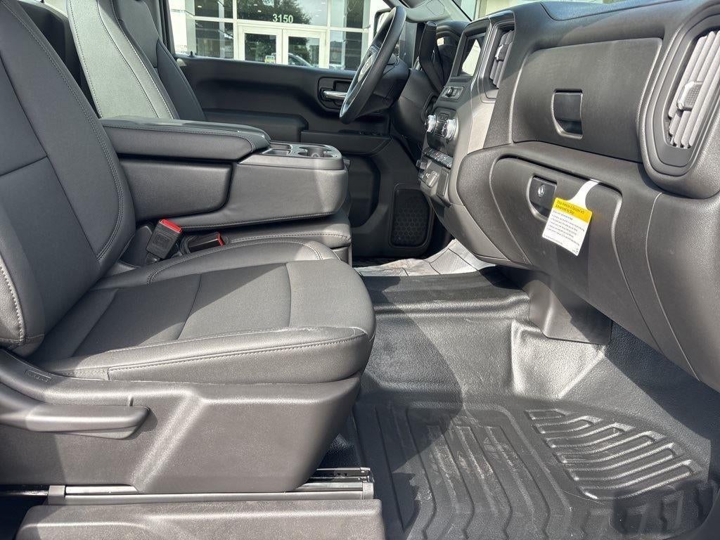 2025 GMC Sierra 3500 HD Pro