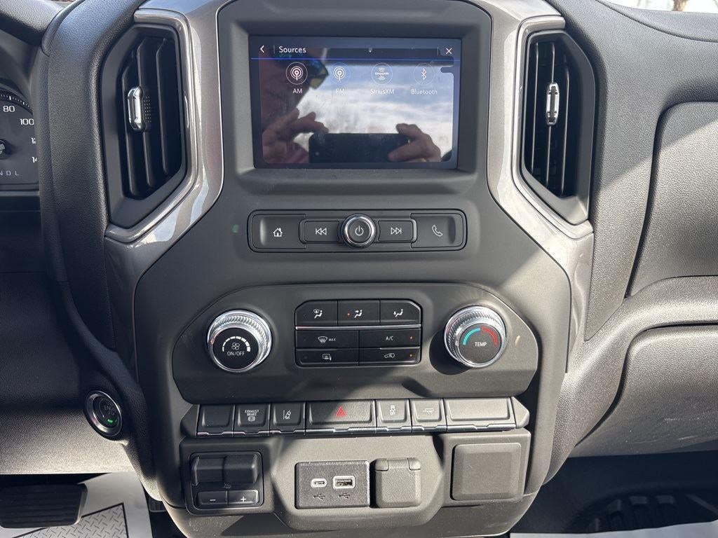 2025 GMC Sierra 3500 HD Pro