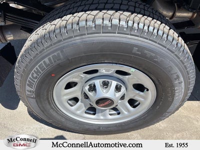 2025 GMC Sierra 3500 HD Pro