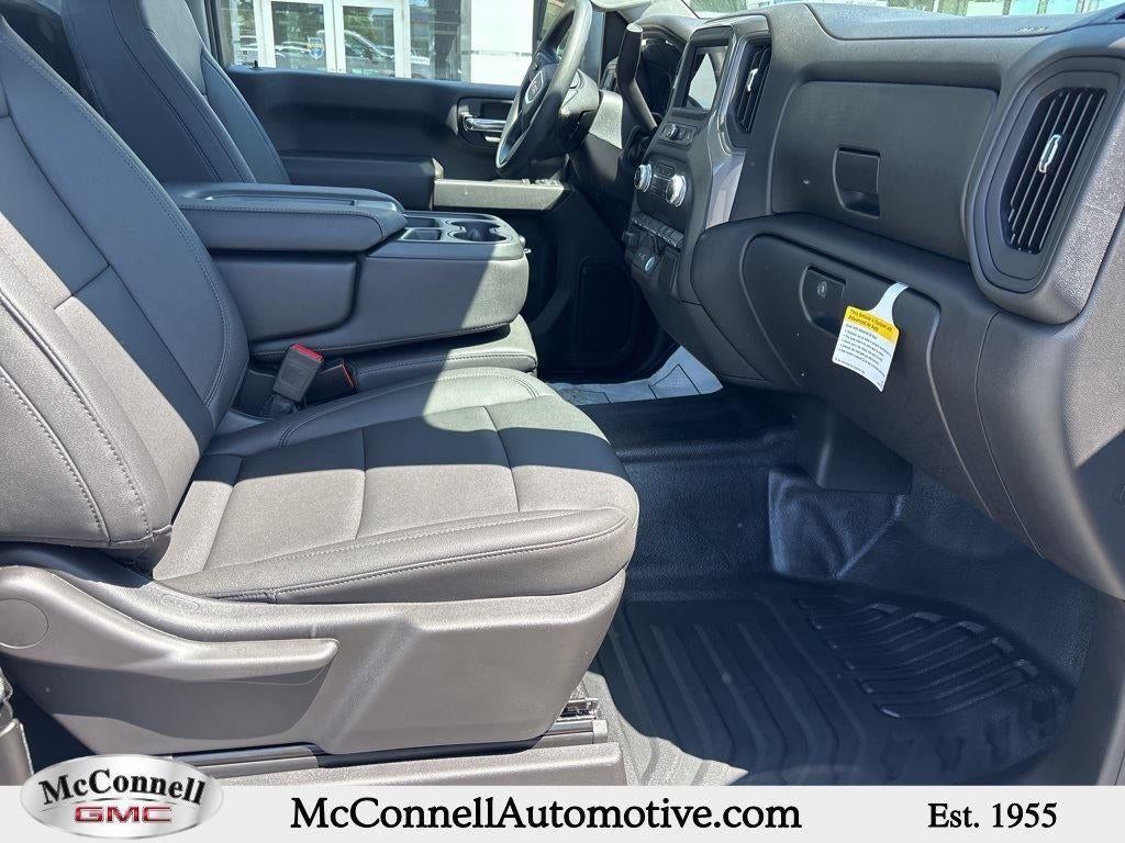 2025 GMC Sierra 3500 HD Pro