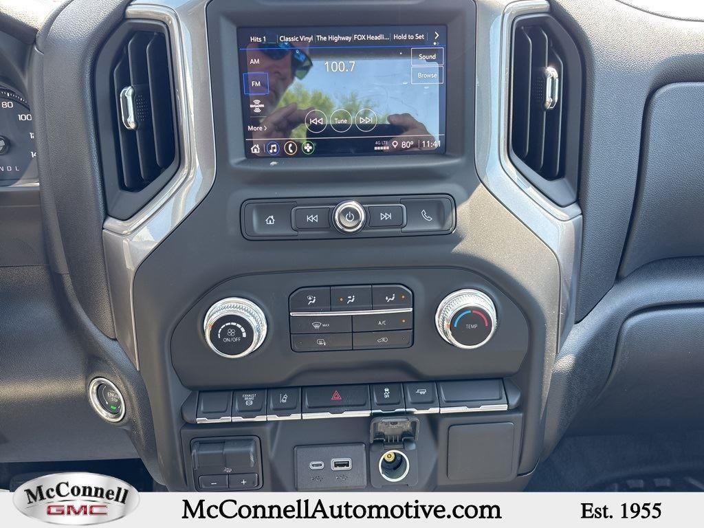 2025 GMC Sierra 3500 HD Pro