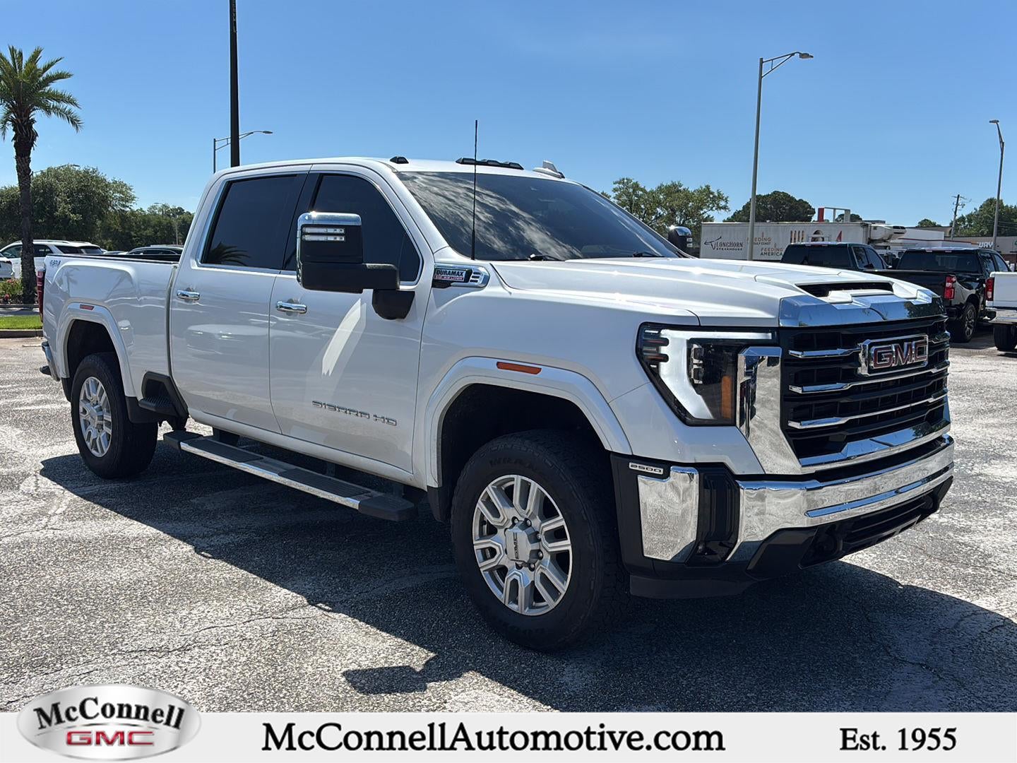 2024 GMC Sierra 4WD Crew Cab Standard Box SLT's photo