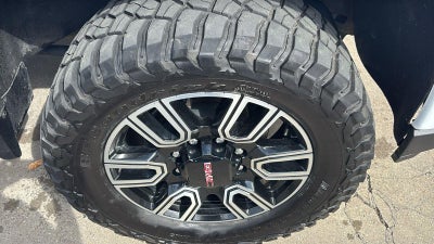 2023 GMC Sierra 2500 HD AT4