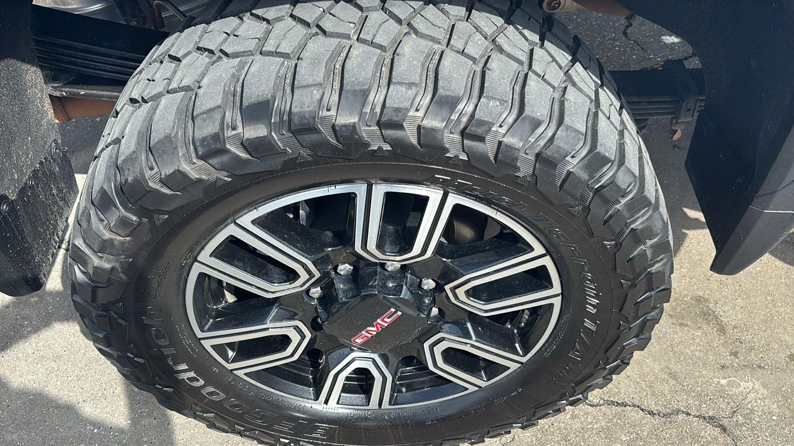 2023 GMC Sierra 2500 HD AT4