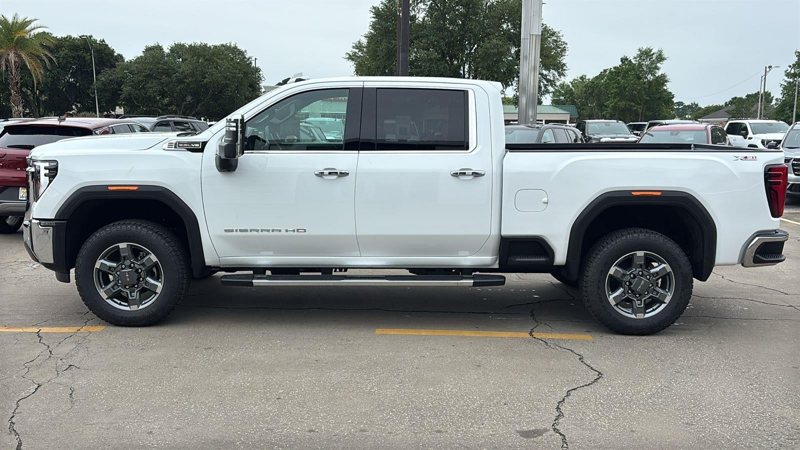 2026 GMC Sierra 2500 HD SLT