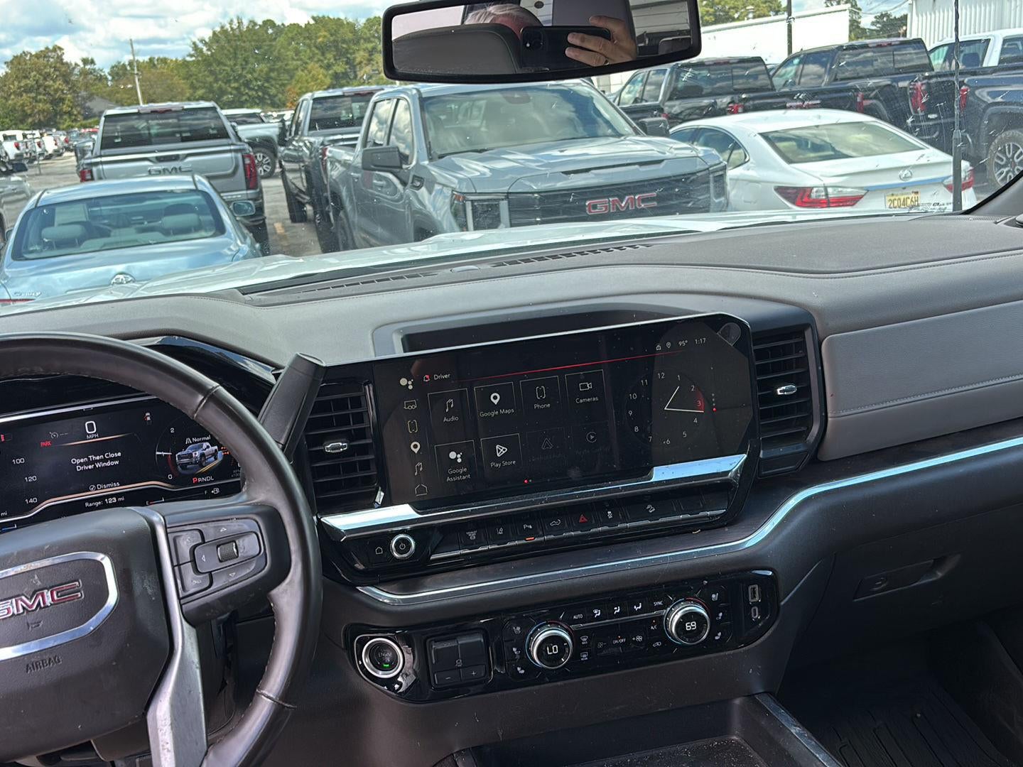 2025 GMC Sierra 2500 HD SLT